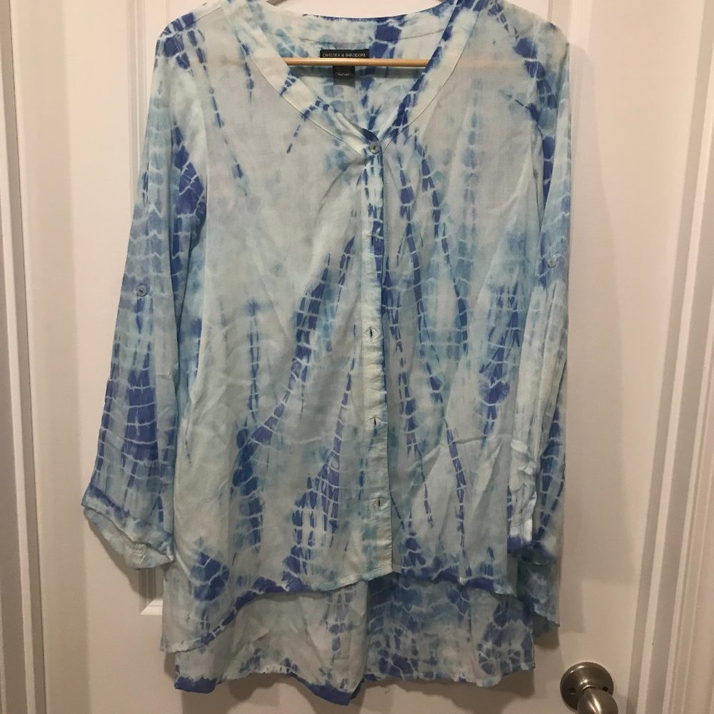 Chelsea & Theodore Button down tunic small